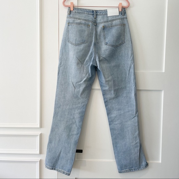 Light Wash Split Ankle Denim - Picture 4 of 6
